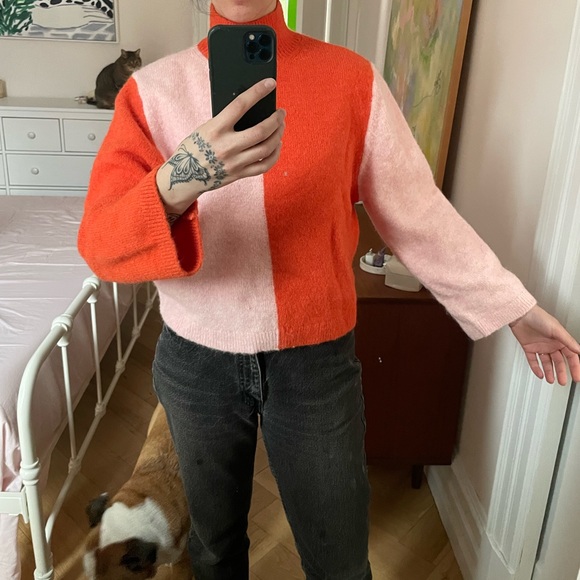 & Other Stories Sweaters - & Other Stories two toned mockneck